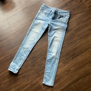American Eagle super stretch skinny Jean